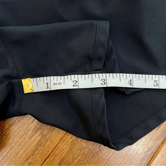 Nike Dri-Fit Shorts - size small - Picture 4 of 5